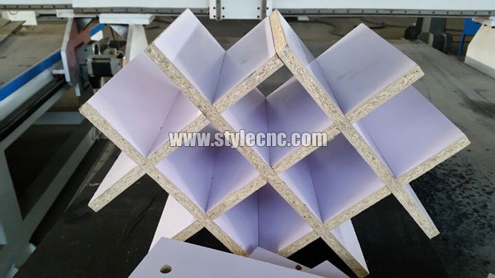 用于木箱項(xiàng)目的嵌套數(shù)控雕刻機(jī)