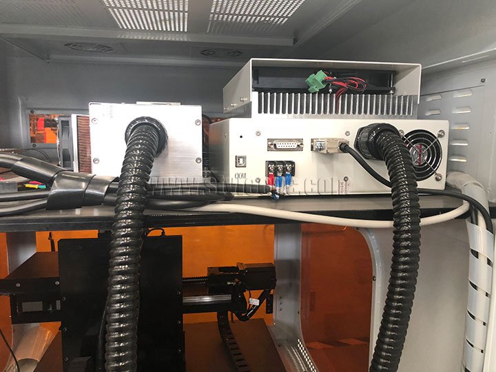 核心部件激光源3D激光水晶雕刻機